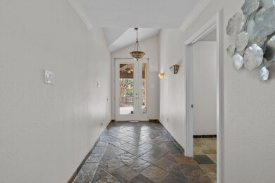 1203 Oakhurst Dr, Southlake, TX 76092 - photo 4