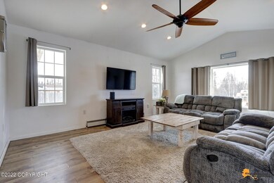 Living Room w/Fireplace