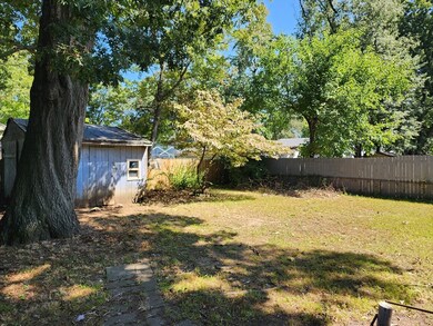 97 Parallel St, Springfield, MA 01104 - photo 2