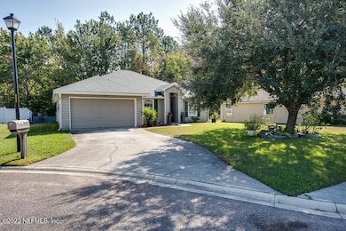 8047 Tessa Terrace E, Jacksonville, FL 32244 - photo 2