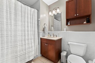 203-207 Hackensack Plank Rd unit 5d, Weehawken, NJ 07086 - photo 4