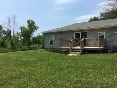 414 S Linwood St, Danville, OH 43014 - photo 3