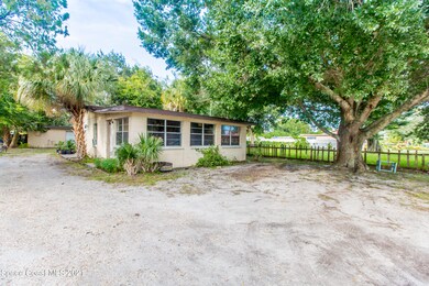 1048 Peachtree St, Cocoa, FL 32922 - photo 2
