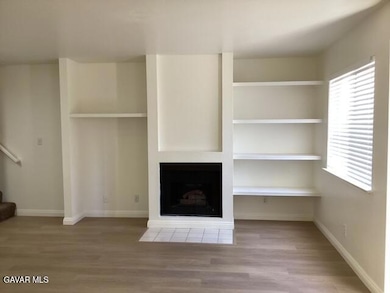 43437 30th St W unit 3, Lancaster, CA 93536 - photo 3