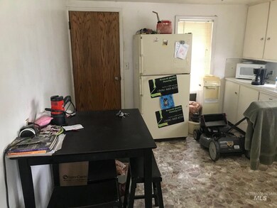 632 W California Ave, Homedale, ID 83628 - photo 7