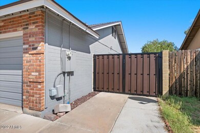 RV Gate