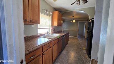 319 E Farrell St, Niota, TN 37826 - photo 3