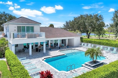 5959 Sand Wedge Ln unit 406, Naples, FL 34110 - photo 4