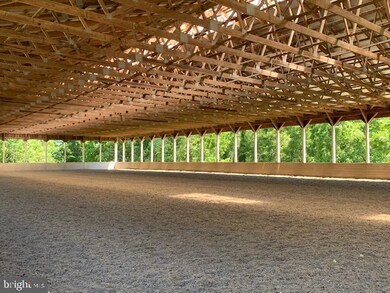 20603 Furr Rd, Round Hill, VA 20141 - photo 4