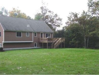 880 Malden St, Holden, MA 01520 - photo 3