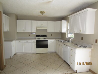 2526 Southover Dr NE, Palm Bay, FL 32905 - photo 3