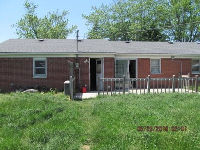 10952 N 100 W, Fountaintown, IN 46130 - photo 3