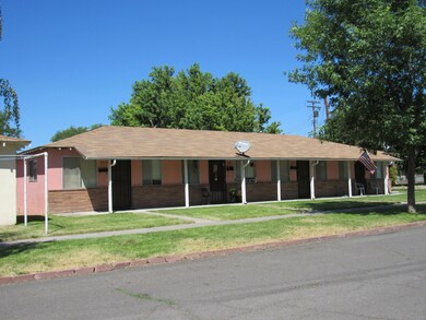 1404 Martin St, Klamath Falls, OR 97601 - photo 3
