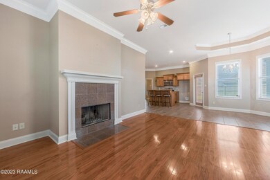 208Creekside-2-7