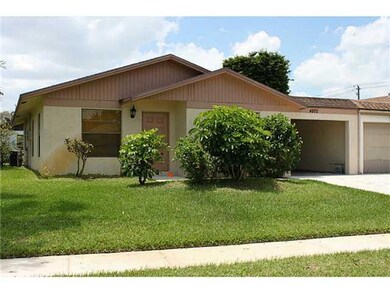 4970 Palm Hill Dr unit 16A, West Palm Beach, FL 33415 - photo 2