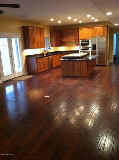 Great Room to Kitchen
