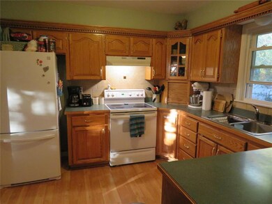 2301 SE Austin St, Oak Grove, MO 64075 - photo 3