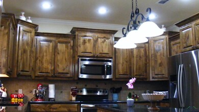 1604 Birch Ln, Kilgore, TX 75662 - photo 5