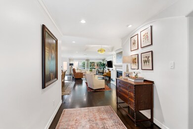 4214 Whitman St, Houston, TX 77027 - photo 3