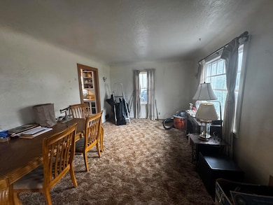 1740 Riverside Dr, Klamath Falls, OR 97601 - photo 7