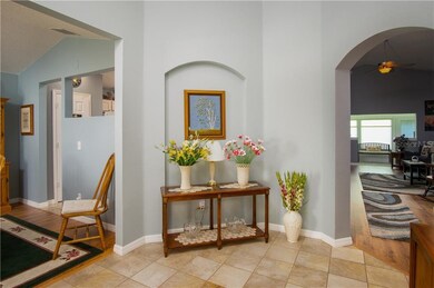 3011 Buckeye Point Dr, Winter Haven, FL 33881 - photo 4