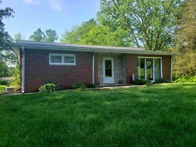 309 E Elnora St, Odon, IN 47562 - photo 2