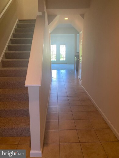 2035 Clinton Ave, Chambersburg, PA 17201 - photo 2