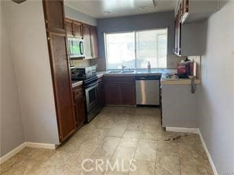 27539 Bancroft Way, Hemet, CA 92544 - photo 5