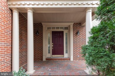 7727 Porters Hill Ln, Lorton, VA 22079 - photo 4