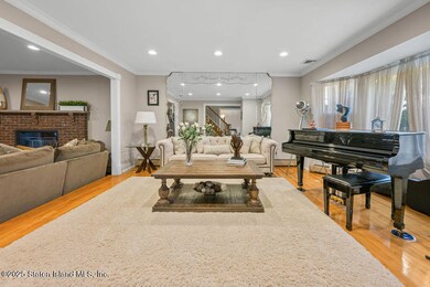 174 Tallman St, Staten Island, NY 10312 - photo 5