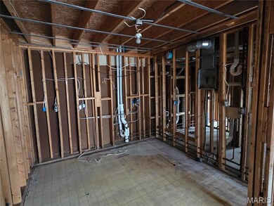 7617 Triwoods Dr unit D, Saint Louis, MO 63119 - photo 5