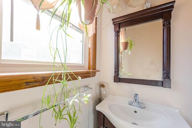 10 N Brown St, Gloucester City, NJ 08030 - photo 7