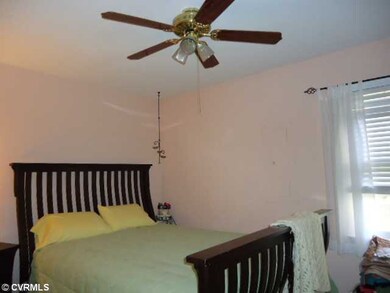 Master Bedroom - Spacious enough for a queen size 