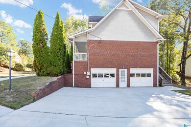 1713 Strawberry Ln, Birmingham, AL 35244 - photo 4