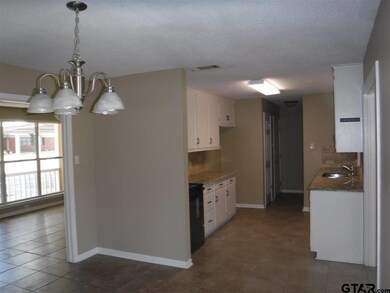 3424 3424 Duncan, Kilgore, TX 75662 - photo 3