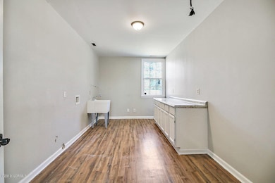 607 Shadowood Dr, Jacksonville, NC 28540 - photo 7