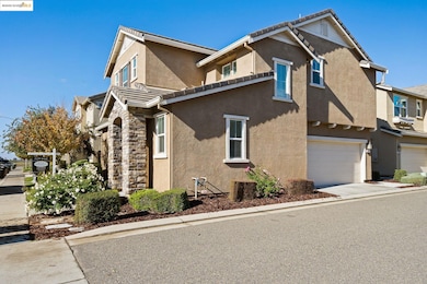 2249 Novi Dr, Riverbank, CA 95367 - photo 3