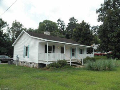 401 Playground Rd, Archdale, NC 27263 - photo 2