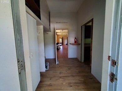 7029 N Fork Siuslaw Rd, Florence, OR 97439 - photo 6