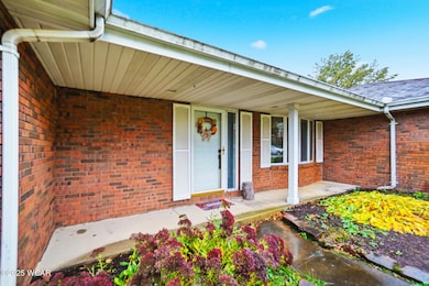 137 Caribou Cir, Lima, OH 45806 - photo 5