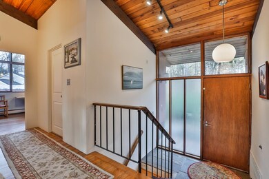 3 Belfast St, Nashua, NH 03063 - photo 5