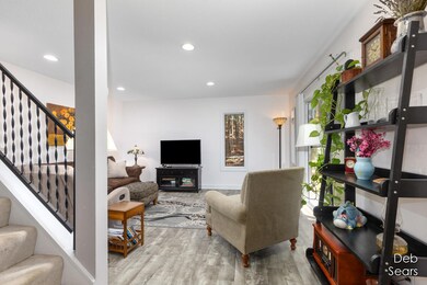 17542 Parkwood unit G, Spring Lake, MI 49456 - photo 4