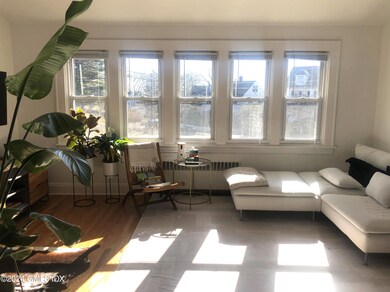 66 Locust St unit 2, Greenwich, CT 06830 - photo 4