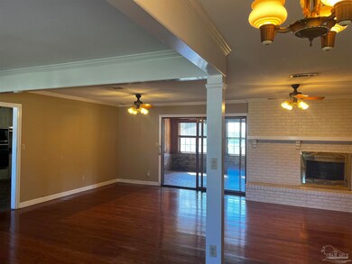 2403 Belleflower Rd, Pensacola, FL 32526 - photo 4