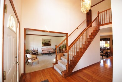 811 Rock Spring Rd, Naperville, IL 60565 - photo 6