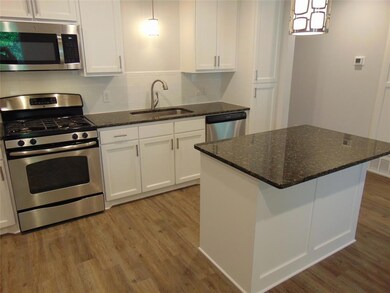 2219 Mccormick St unit DT, Denton, TX 76205 - photo 7