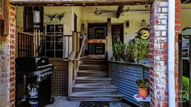 585 White Cir unit 17, Athens, GA 30605 - photo 2