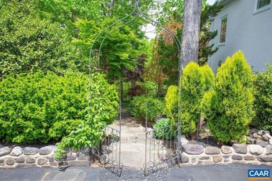 3198 Wallingford Ln, Keswick, VA 22947 - photo 5