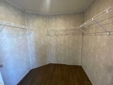 27 Bradley Ln unit AC27, West Branch, IA 52358 - photo 4