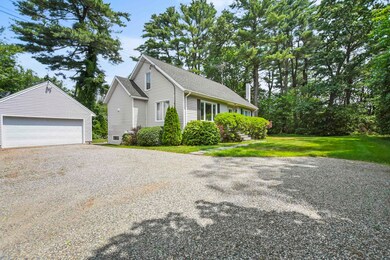 40 Dearborne Ave, Seabrook, NH 03874 - photo 2